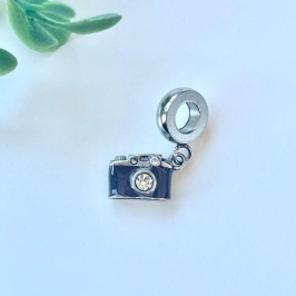 BERLOQUE PENDURICALHO CAMERA FOTOGRAFICA E ZIRCONIA CRISTAL