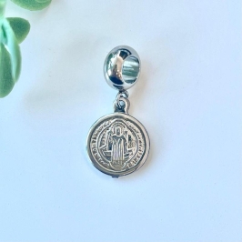 BERLOQUE PENDURICALHO SÃO BENTO