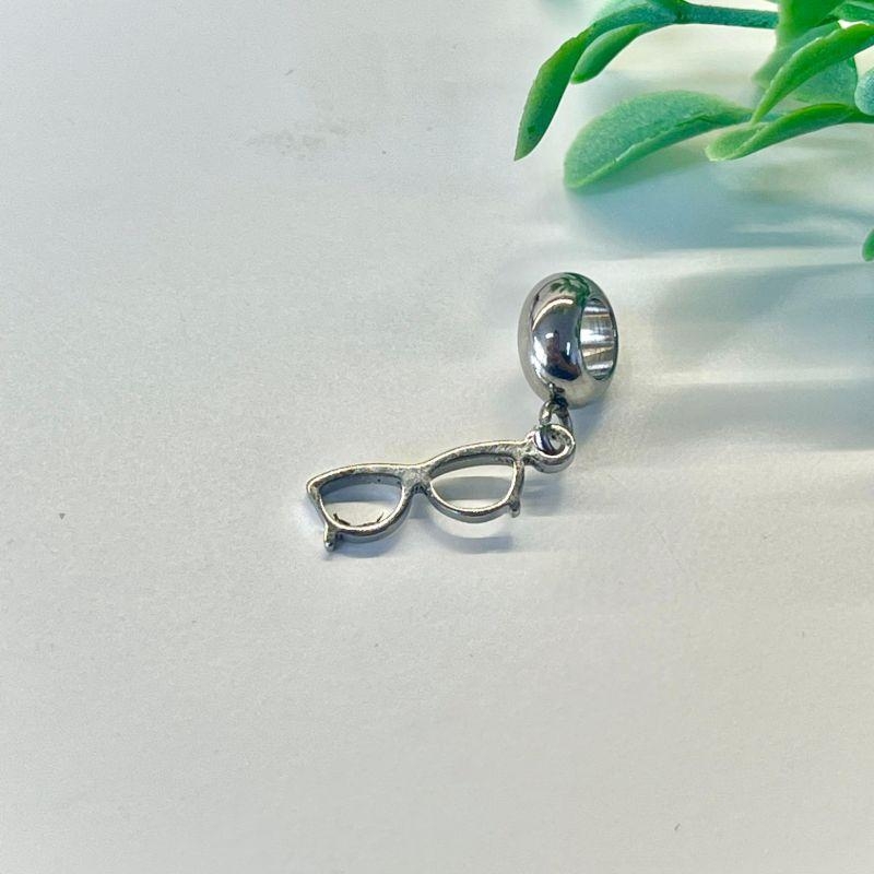 BERLOQUE PENDURICALHO OCULOS