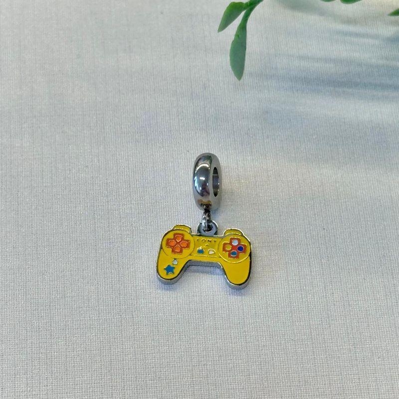 BERLOQUE PENDURICALHO CONTROLE DE VIDEO GAME