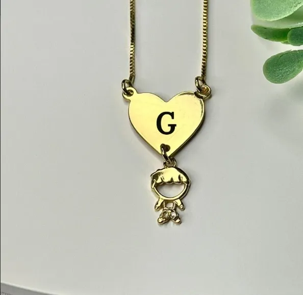 CORRENTE PERSONALIZADO EXPRESS PINGENTE CORAÇÃO COM INICIAL DE UM FILHO