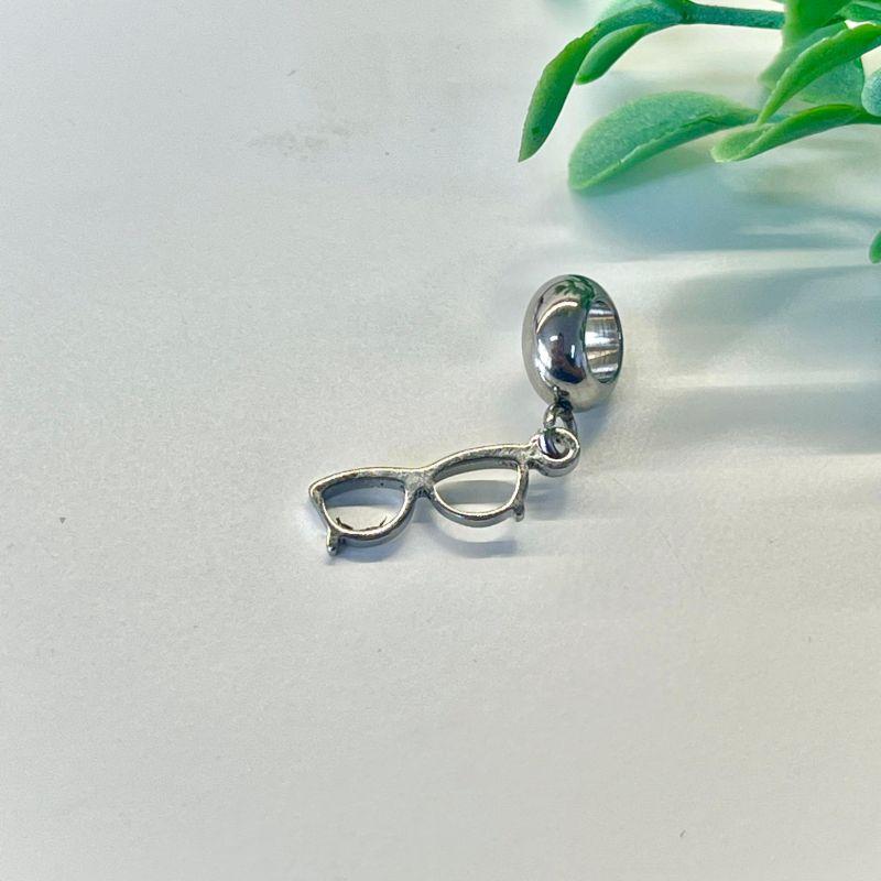 BERLOQUE PENDURICALHO OCULOS